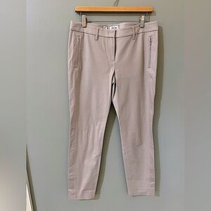 Per se by Carlisle tan trouser size 8 side zip pockets textured detailing EUC